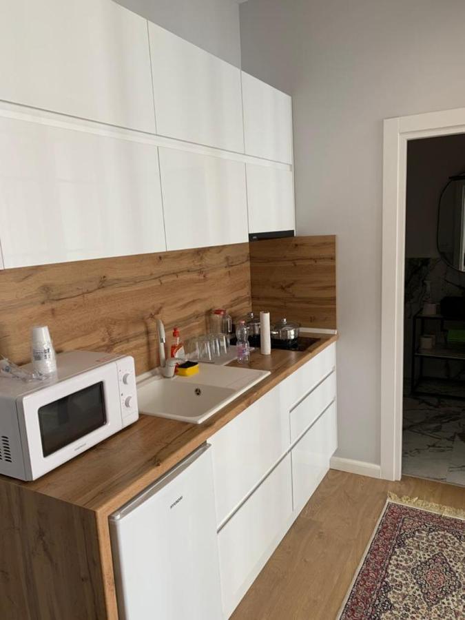 Ema'S Apartment Shkoder Bagian luar foto